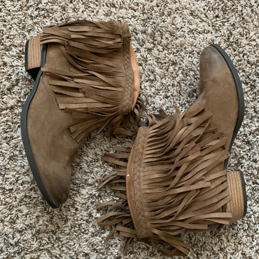 Alter’d State Women Taupe Vintage Fringe Booties